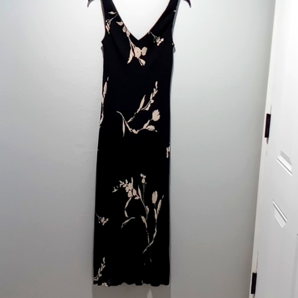 Size 8, double V neckline dress in black and cream